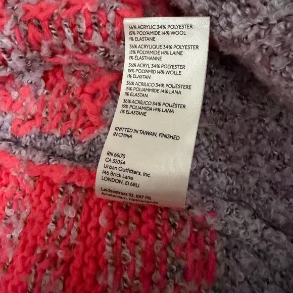 Free People gather me close cardigan.  Size XS/S - Picture 8 of 9